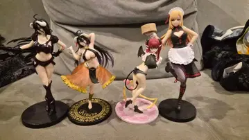 애니메이션 캐릭터 피규어 4체 세트