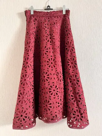 머큐리 듀오 MERCURYDUO 버건디 꽃무늬 컷 플레어 스커트 M