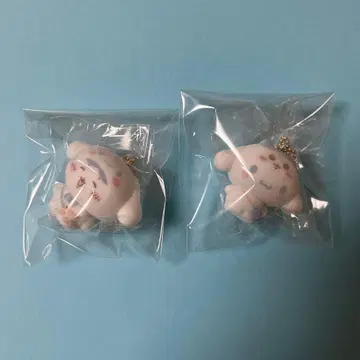 치이카와 x 산리오 캐릭터즈 시크릿 플로키 마스코트 참