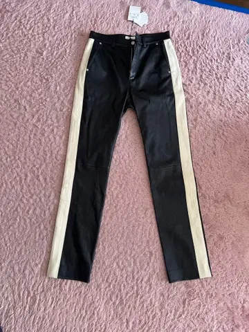 새상품 BALLY 가죽 팬츠 양가죽 사이즈 m us32