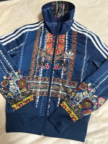 아디다스 오리지널스 트랙탑 저지 CIRANDEIRA