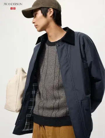 JWA 유니클로 퍼프 테크 유틸리티 자켓 네이비 [ S ]