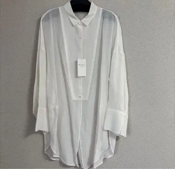 보르지 시어 린넨 V 테일 셔츠