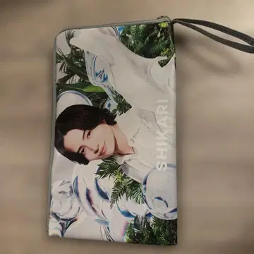 SHIKARI 그래픽 파우치 키쿠치 후마