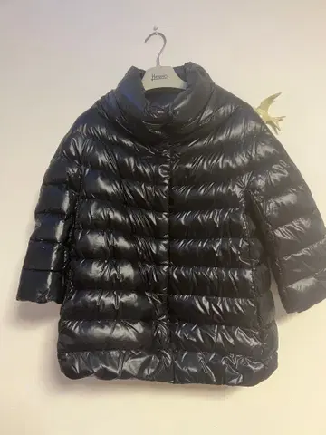 HERNO 블랙 초경량 다운 자켓