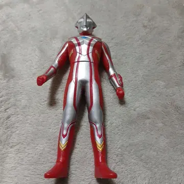 울트라맨 메비우스 피규어 19 반다이.