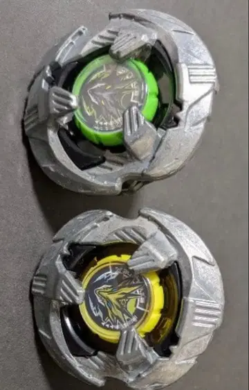 베이블레이드 X 쉘터 드레이크 x 2