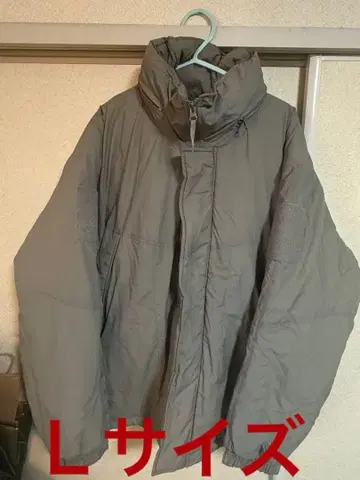 프릭스스토어 숏 몬스터 파카 L 사이즈 프리마로프트