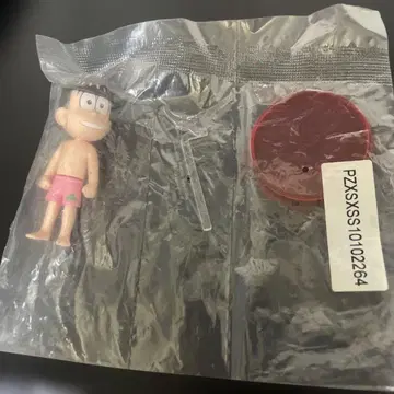 애니메이션 캐릭터 피규어 빨간색 받침대 포함