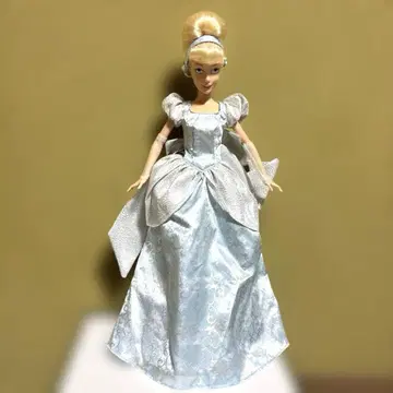 디즈니 스토어 신데렐라 인형