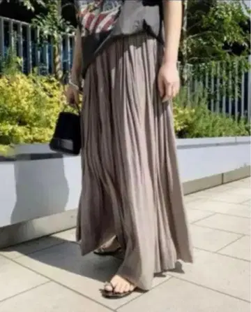 AP STUDIO 새틴 개더 스커트