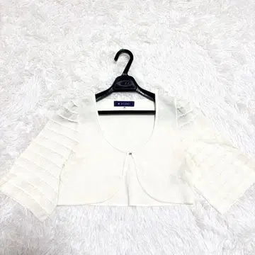 새상품급 M'S GRACY 스캘럽 프릴 볼레로 가디건 화이트 40