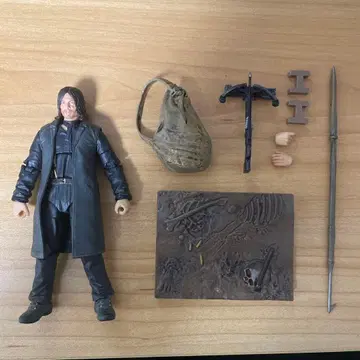 하이토이즈 워킹 데드 대릴 피규어 1/18