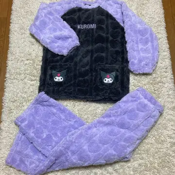 미사용 새상품 산리오 쿠로미 모코모코 파자마 성인 여성용 M 사이즈