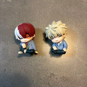 히로아카 어깨 쿵 토도로키 쇼토 바쿠고 카츠키