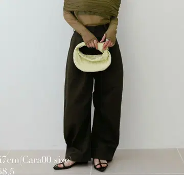 cara by Katrin TOKYO curved chino pants