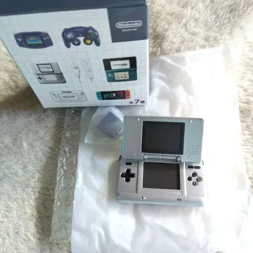 새상품 박스 포함 닌텐도 뮤지엄 게임 하드 키링 컬렉션 DS