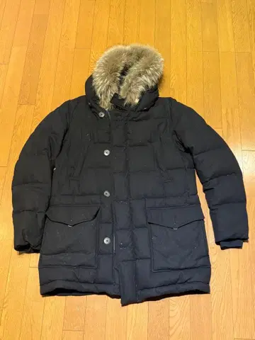 [새상품급] HERNO 사이즈 50 네이비 다운 자켓 퍼 포함