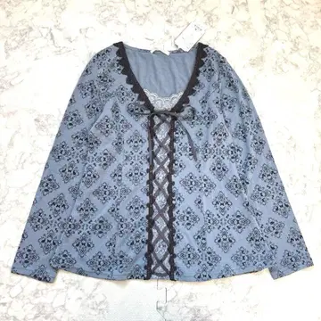 axes femme 벽지 패턴 클래식 상의 레이스업