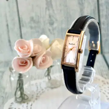 [ 레어 ] MARGARET HOWELL 손목시계 구 로고 렉탱귤러