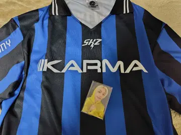 개봉 미사용 새상품 스키즈 KARMA 유니폼 필릭스 트레이딩 카드 포함