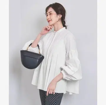 컨디션 최상 2024 유나이티드 애로우즈 벌룬 턱 블라우스