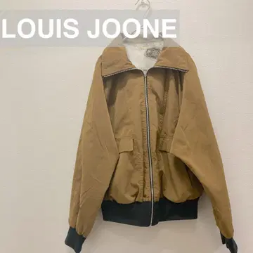 브라운 점퍼 트럼프 무늬