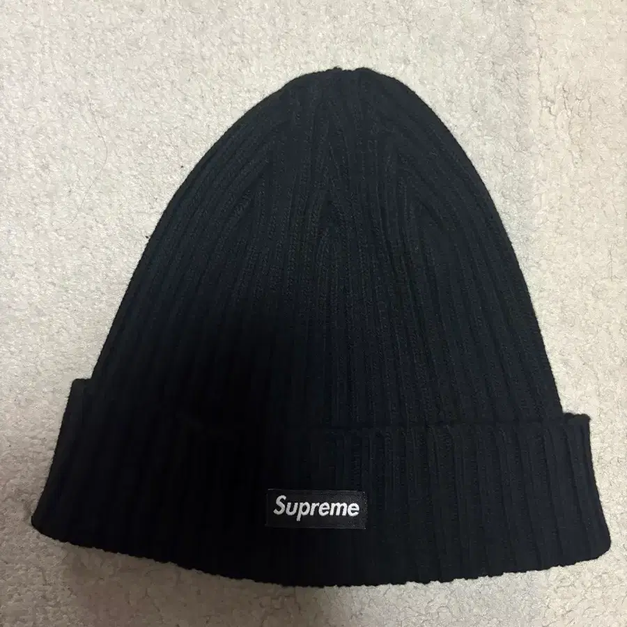 Supreme New Era Old English Beanie Black on Bunjang Global Site.
