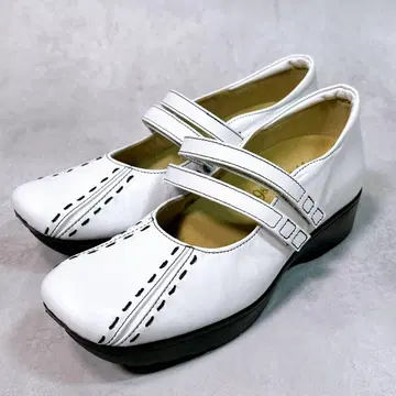 새상품급 [컴포트 클리닉] 펌프스 (22) 멜리 제인 가죽 화이트