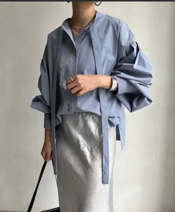 DOU DOU/볼륨 슬리브 보타이 블라우스