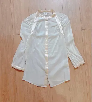 새상품급 vannesabruno 바네사 브뤼노 디자인 셔츠 블라우스