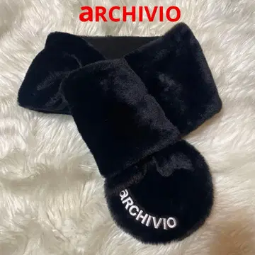 ARCHIVIO 블랙 퍼 머플러