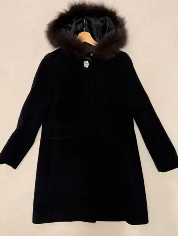 anySiS 블랙 후드 부착 코트 무릎 기장 비쥬