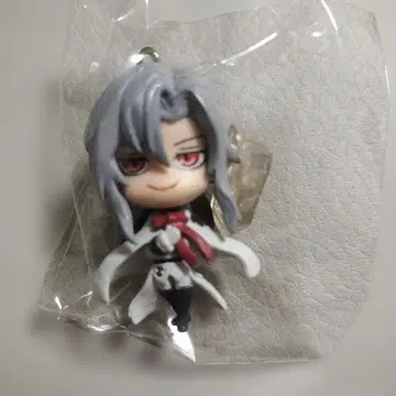 종말의 세라프 페리드 바토리 피규어 키링