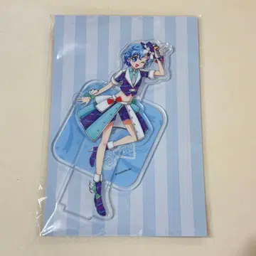 프리파라 한국 10주년 팝업 도로시 아크릴 스탠드