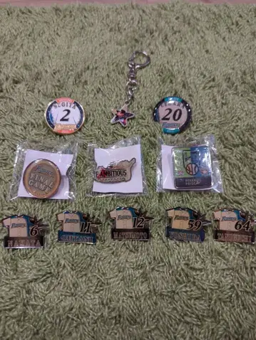 일본햄 파이터즈 기념 배지 세트 2016년, 2017년