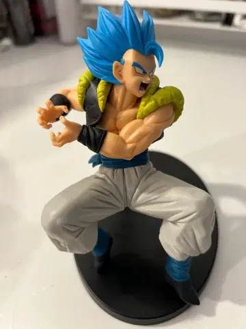 피규어 3개 - 초사이어인, 도플라밍고, 롤로노아 조로 시바 핫카이