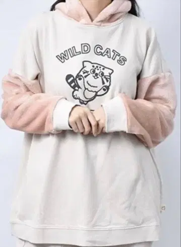 drug store's 모후마누루 후드티 상의 플리스 베이지