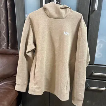 헬리 한센 베이지 후드티 LIFA INSIDE