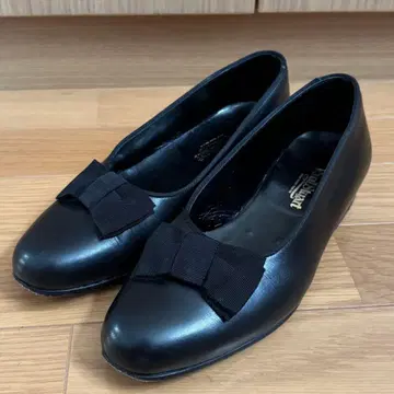 폴 스튜어트 오페라 펌프스 블랙 23.5cm