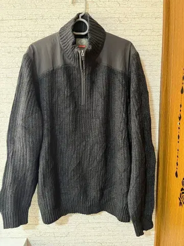 세인트 존스 베이 하프 지퍼 스웨터