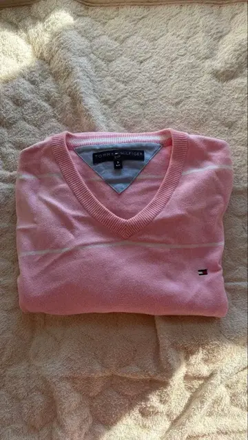 TOMMY HILFIGER V넥 니트 긴팔