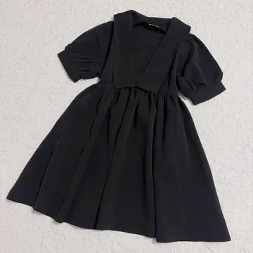 Fickle Bebe 피클베베 세일러 퍼프 원피스 블랙