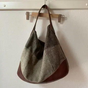 팔라스 팰리스 울과 가죽 토트백