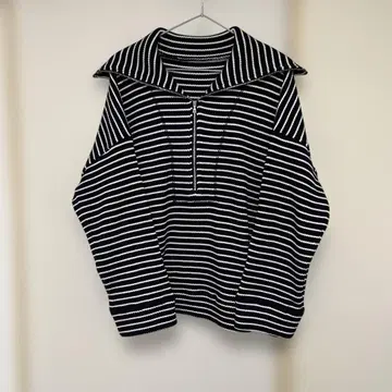 저널 스탠다드 새상품급 스트라이프 세일러 카라 하이넥 긴팔 니트