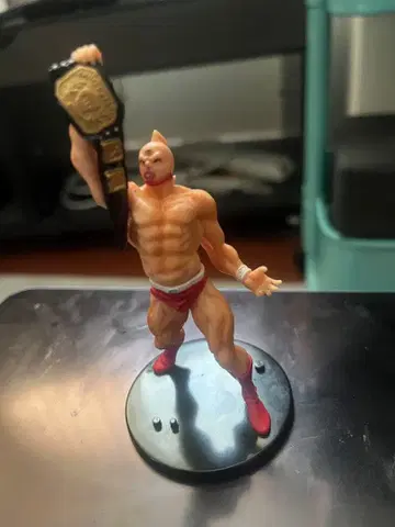 KAIYODO 근육맨 피규어 챔피언 벨트 받침대 포함