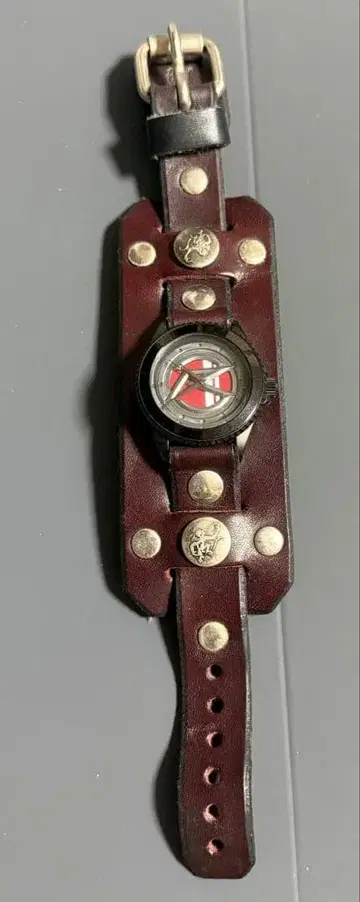 가면라이더 드라이브 하트 x Red Monkey 손목시계
