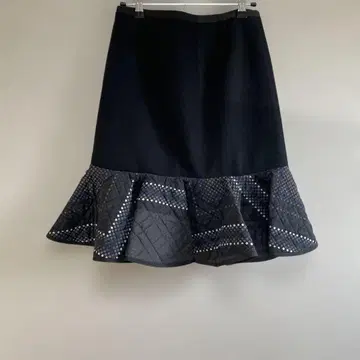 sacai 사카이 체크 무늬 이소재 도킹 플리츠 스커트 무릎 기장