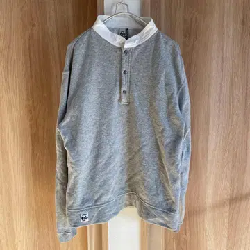 CHUMS 참스 맨투맨 트레이닝복 스탠드 카라 와펜 로고 그레이