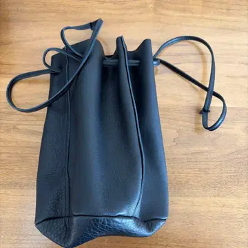 CONFECT 발렌시아 가죽 복조리 백